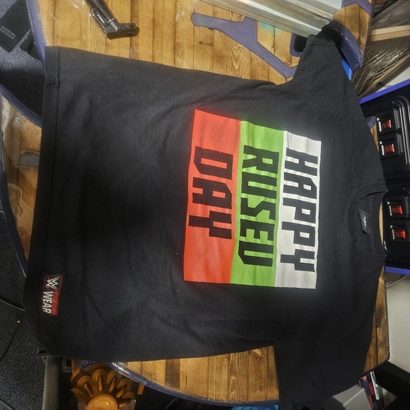 2FOR$40 WWE Rusev tee - Picture 7 of 7